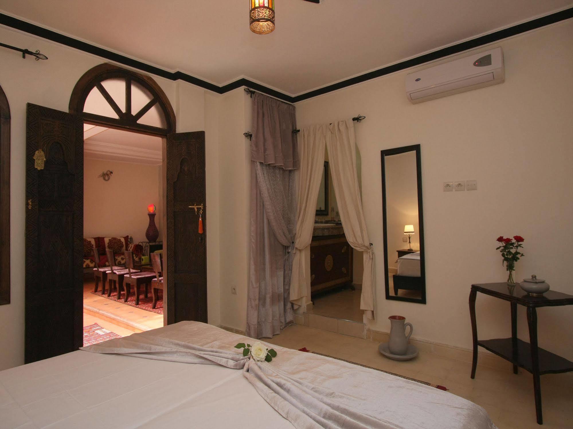 Riad De La Semaine Marraquexe Exterior foto